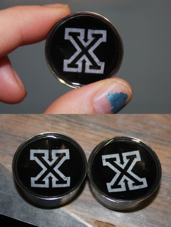 Image of Straight-Edge X Plugs