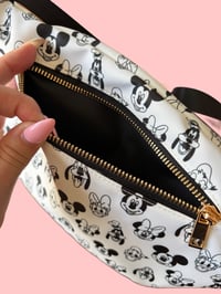 Image 2 of Sensational Friends XL