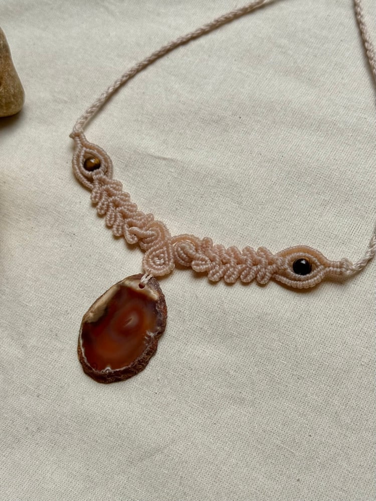 Image of Macrame choker with agate and tigers eye