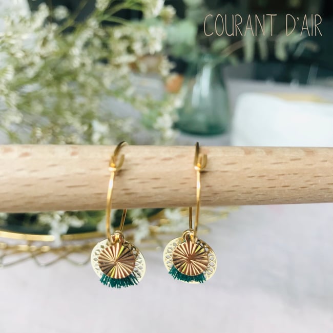 CAPUCINE | Créoles en acier inox doré et mini pompon coloré