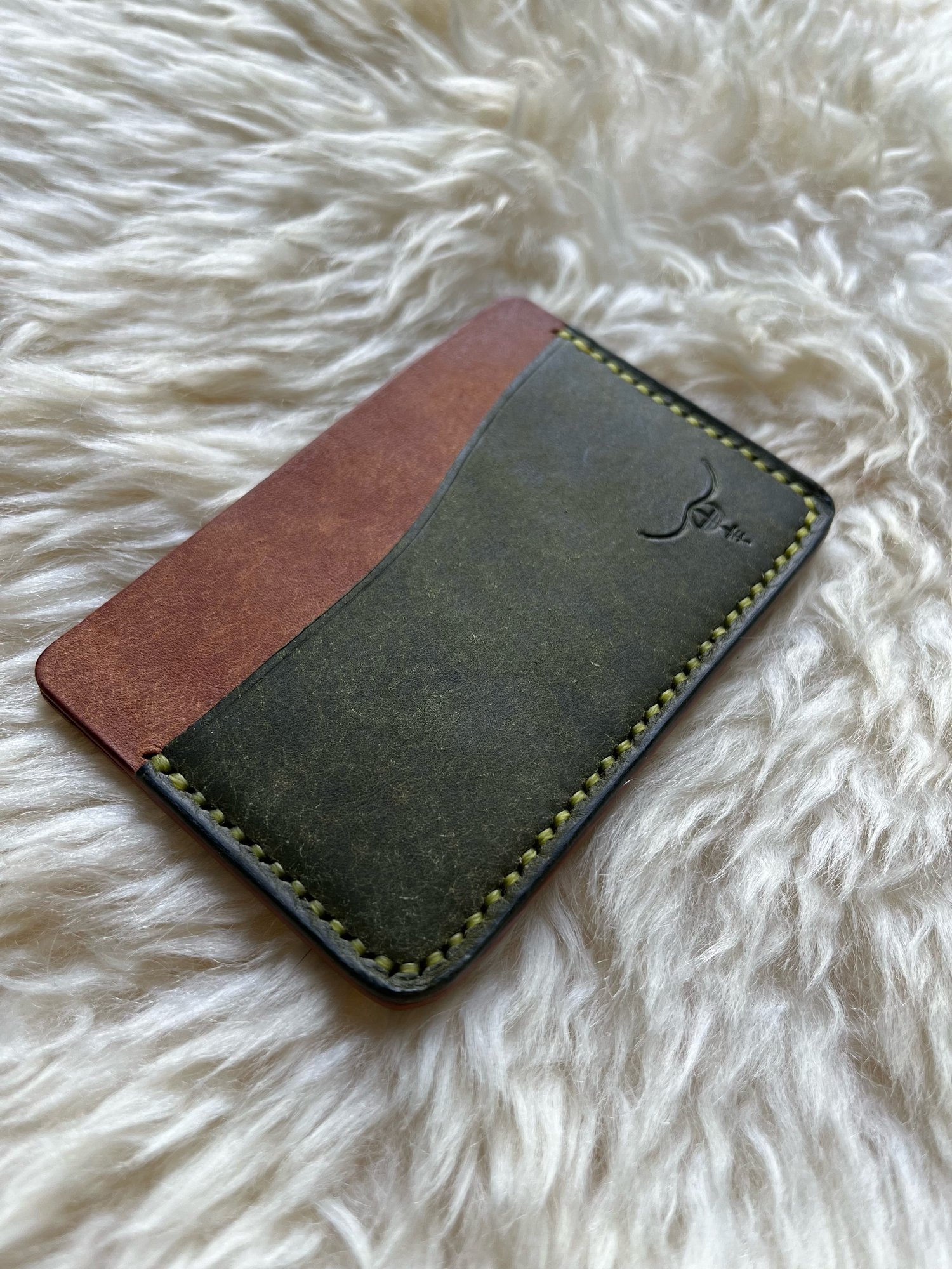 Image of Cognac/Olive Pueblo Horizontal Cardholder 