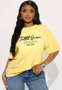 TATTD QUEEN ORIGINAL Tee!! YELLOW 💛
