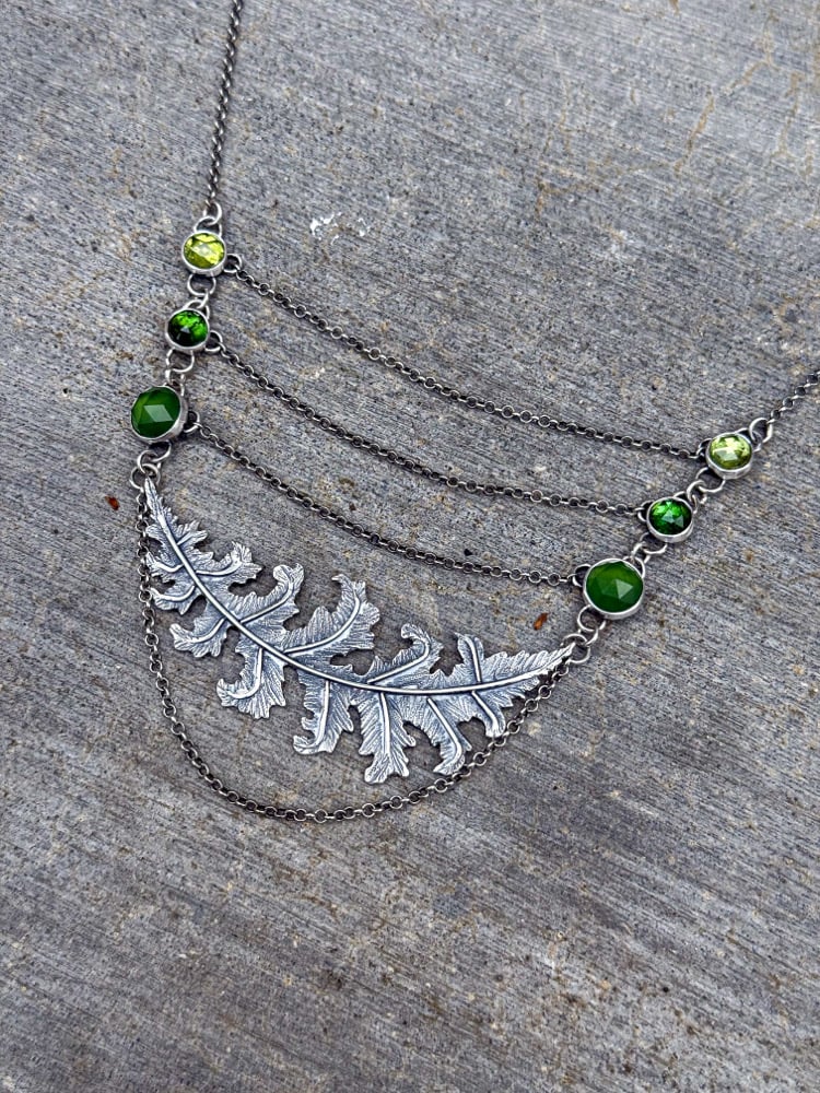 Image of Acanthus Leaf Draped Chain Statement Necklace