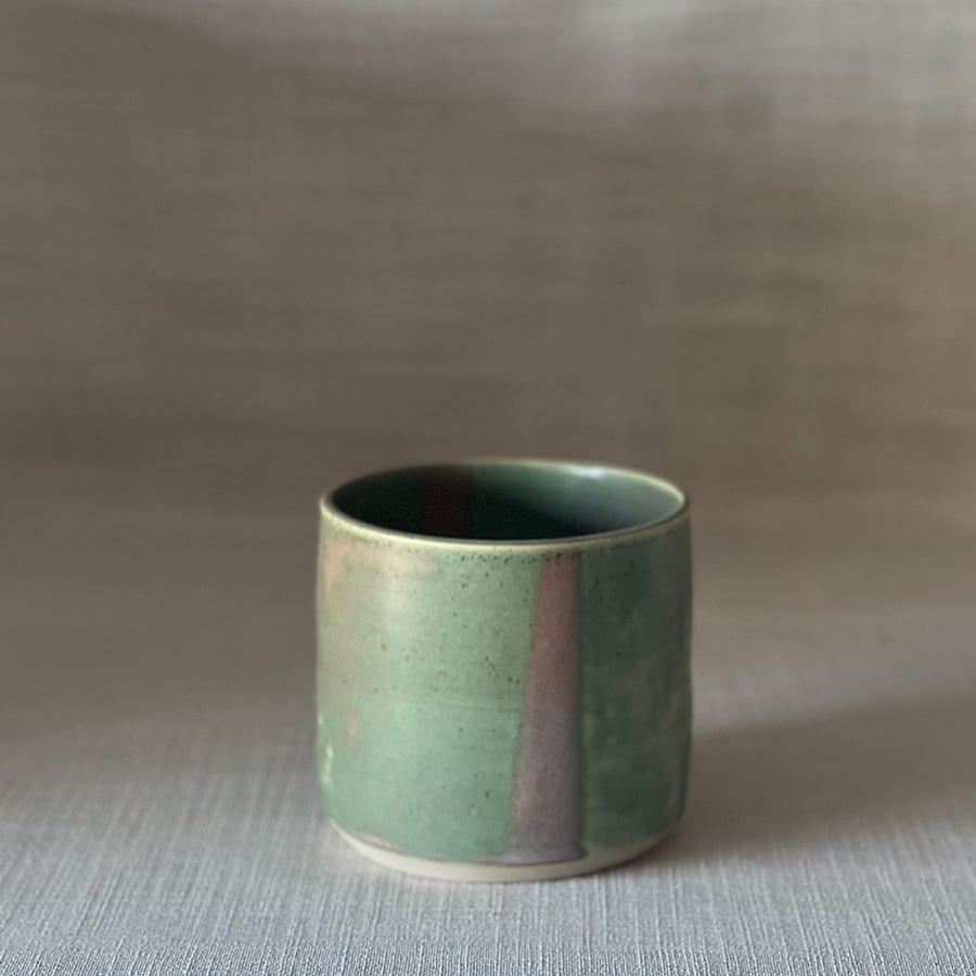 Image of NATURE MEDIUM PLANTER 