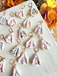 Image 1 of Floral Sheet Ghosties