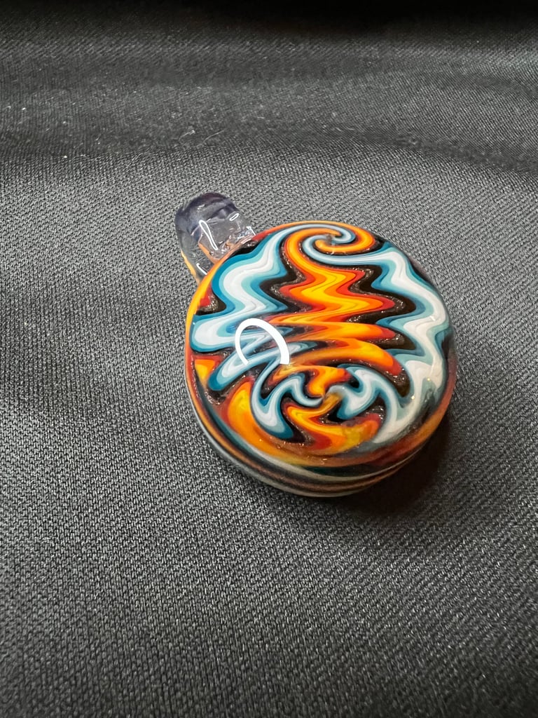 Fire/Ice Wag Stash Pendant Image 5