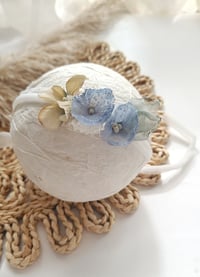 Image 2 of Photo prop | Newborn headband for photoshoot | blue | beige | small flowers