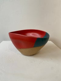 Image 3 of Sam Hewitt / Serving bowl 1B