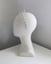 TRIPLE STRAND BEAD AND MESH CROWN : WHITE
