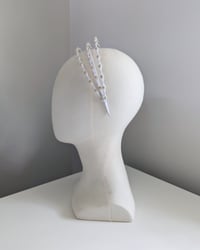 Image 4 of TRIPLE STRAND BEAD AND MESH CROWN : WHITE