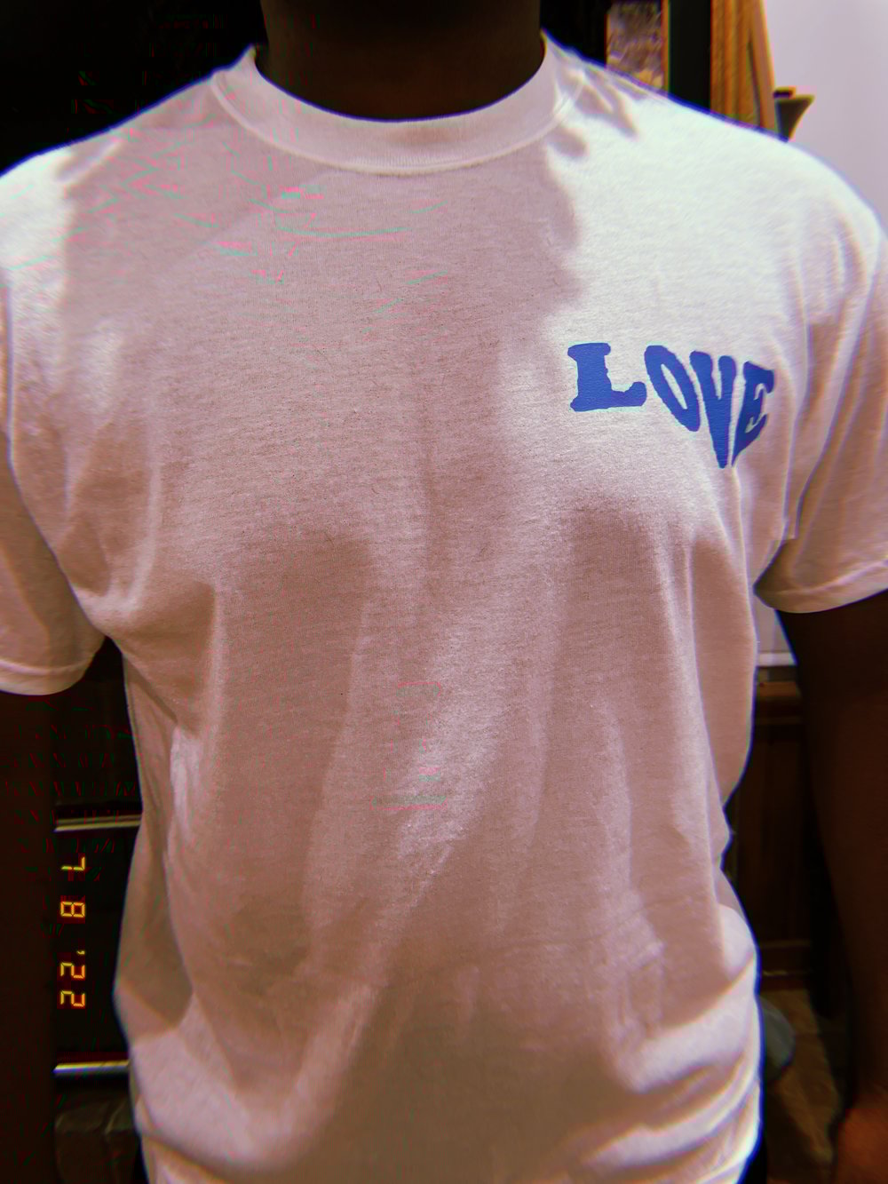 Love Never Fails (Blue)