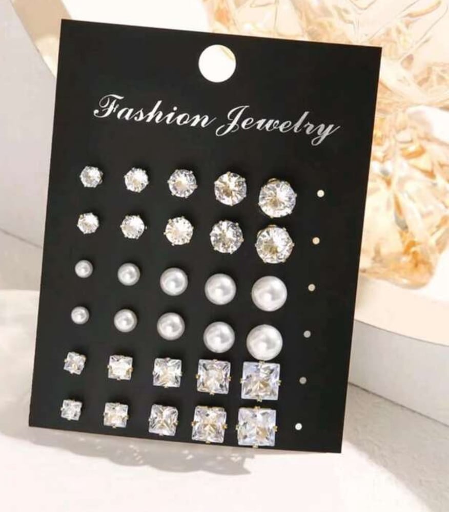 Image of Earrings - Style 8