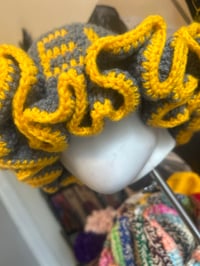 Image 1 of Steelers Gray and Yellow Ruffle