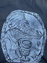 Image 3 of Aligator t shirt