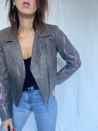 Image 2 of Veste en cuir N°90