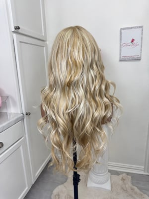 Image of Lizzy luxury free part (ready to ship)