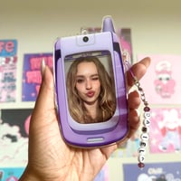 Image 3 of katseye fandom phone. 