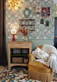 Image 1 of Buffet ancien revisité vert olive et fleurs anciennes 