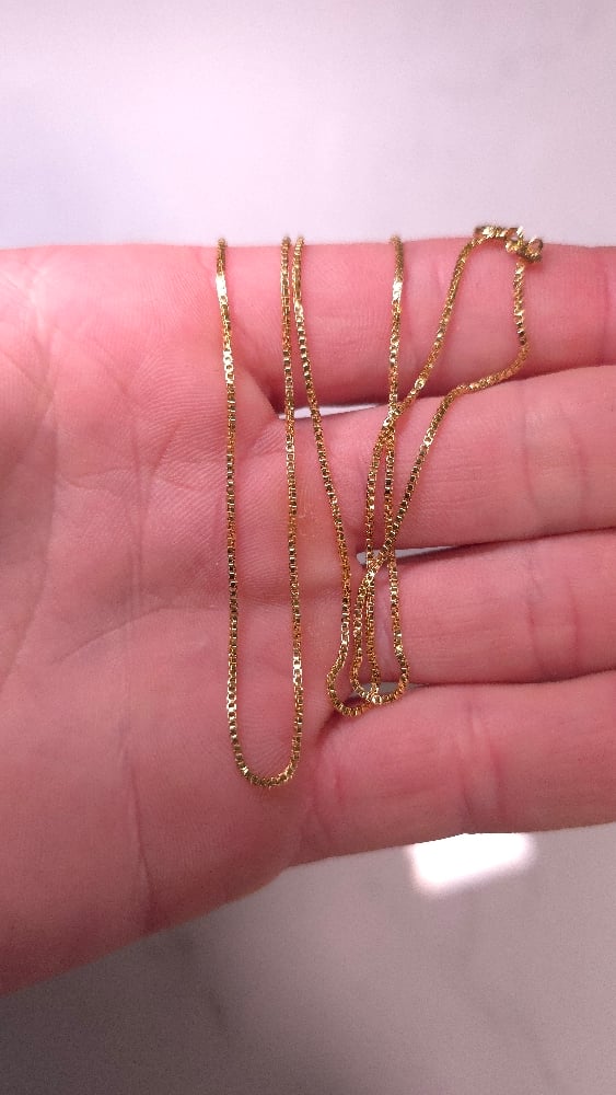 Image of Thin Box Chain Necklace 