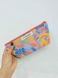 Image 1 of Trousse L'ÉCOLIÈRE Jacquard bleu et orange