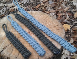 Image of Paracord Survival Hangs