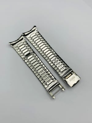Image of Vintage 1970's eye catching slim stainless steel watch strap bracelet,New Old Stock,mint,18.5mm