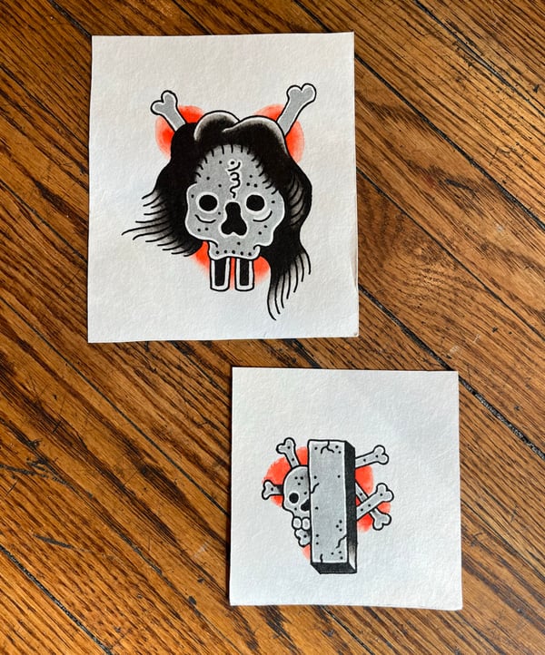 Image of Small skull + study painting 