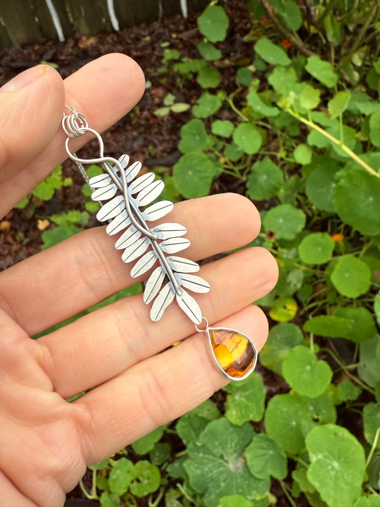 Image of Honey Locust Leaf Montana Agate Necklace