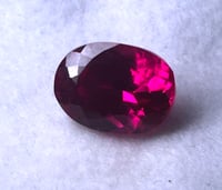 Image 5 of Enhanced Pink Sapphire Oval-cut, 14ct