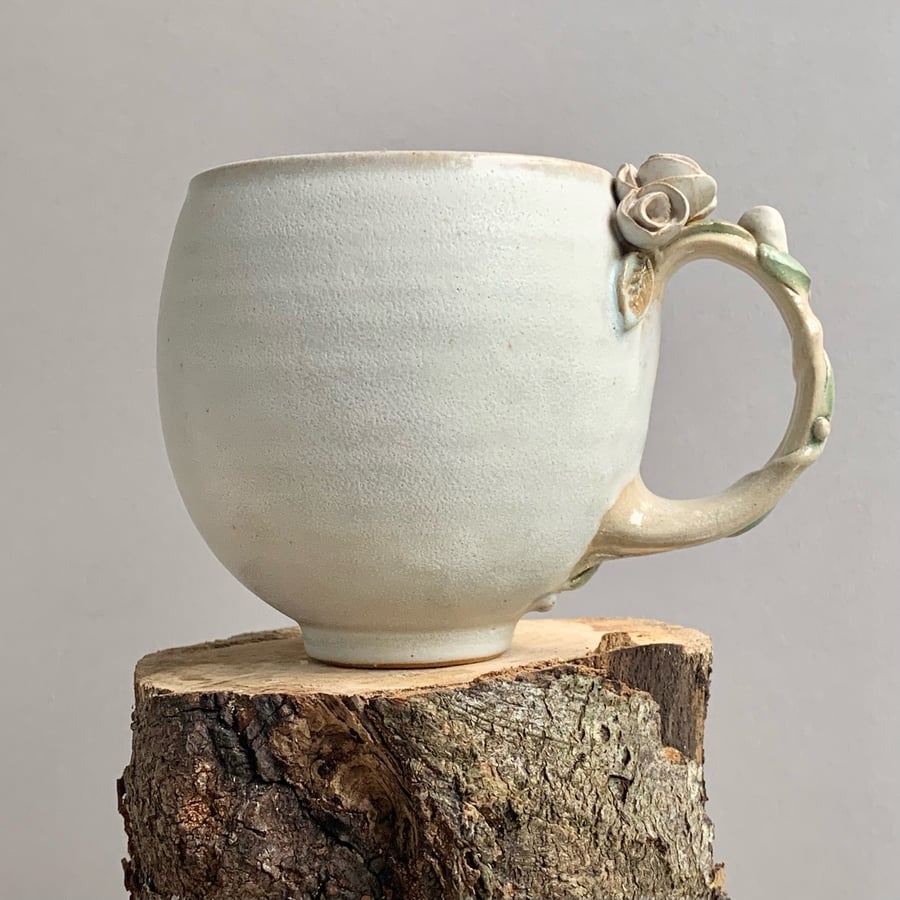 Image of Flower cup 12