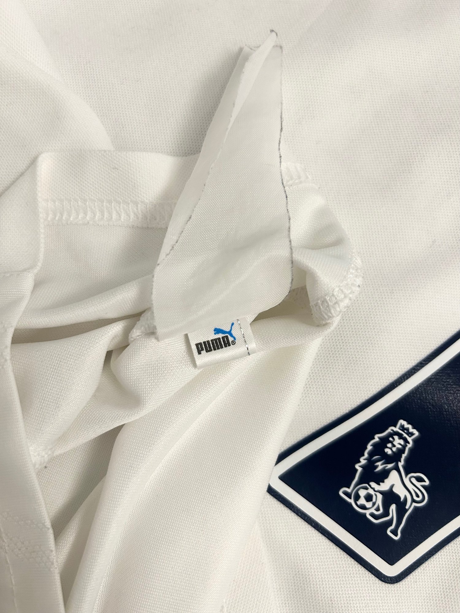 Image of Tottenham Hotspur “LENNON 7” 2010/11 Home Shirt + PL patches (L)