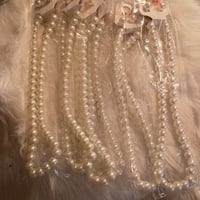 PEARL NECKLACE & EARRINGS 