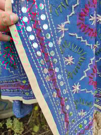 Image 5 of Thassos scarf -Navy with baby pink beige trim