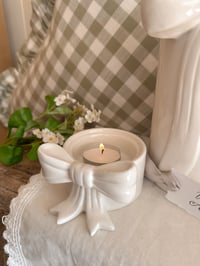 Image 4 of White Bow Collection ( 2 Styles )