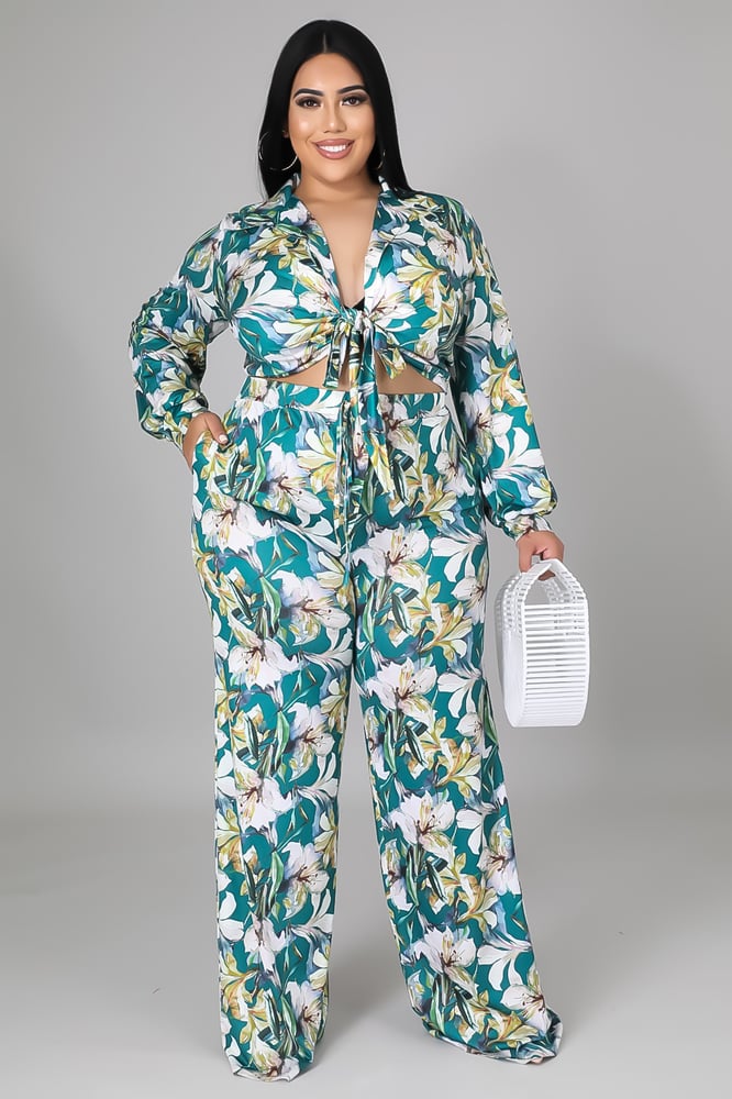 Image of Paradise Lilly Plus Pant Set