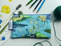 Image 1 of Unexpected Strath Small Makeup Bag