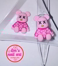 Pink bear 