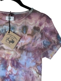 Image 3 of ♻️ UPCYCLED M BDG Crop Tee in Moody Watercolor Ice Dye