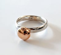 Image 3 of  Pebble Ring 9ct Gold