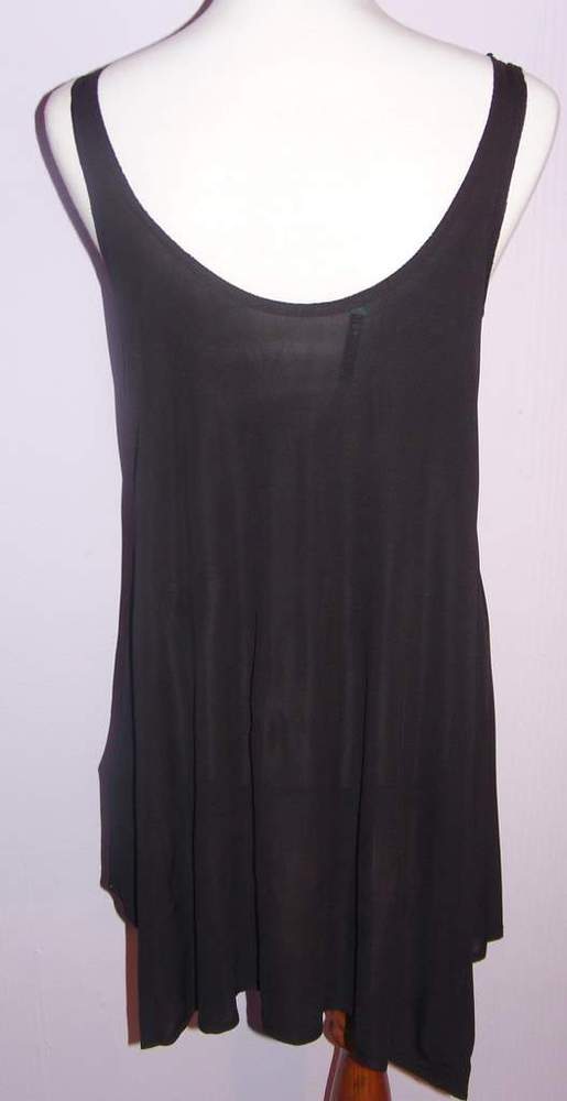 Image of Alice + Olivia Black Tunic With Fabulous Chain Detail