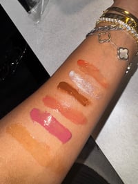 Image 4 of Necessity Gloss-Oil