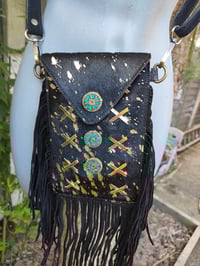 Image 1 of Yellowstone mobile bag - Black  Jade charm