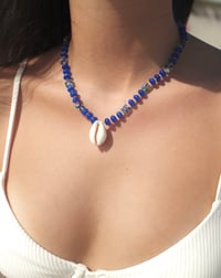 Image 4 of Royal Wave Necklace