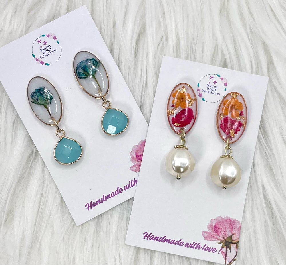 Image of BLOSSOM FLORAL DROP EARRINGS