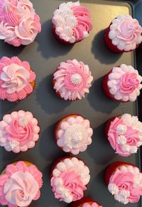 Image 3 of Cupcakes (Dozen) piped designs