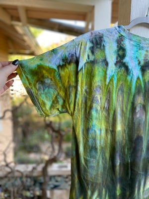 Image of MEDIUM Godzilla Be Gay Do Crime Tie Dye Shirt 4