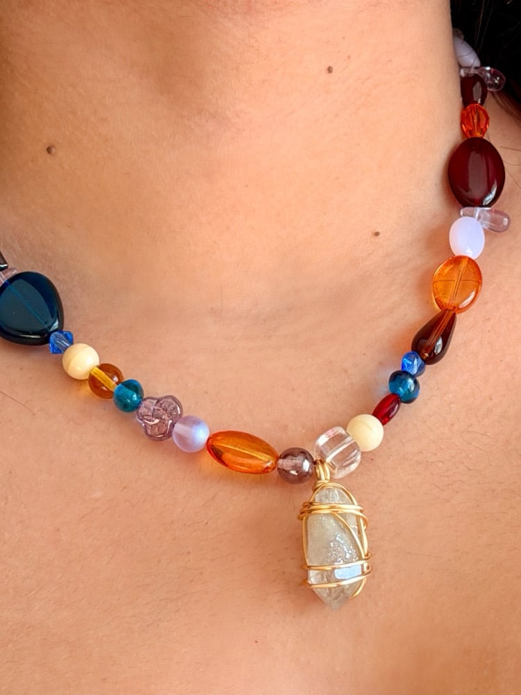 Image of ✨Clear Quartz Junk Choker✨