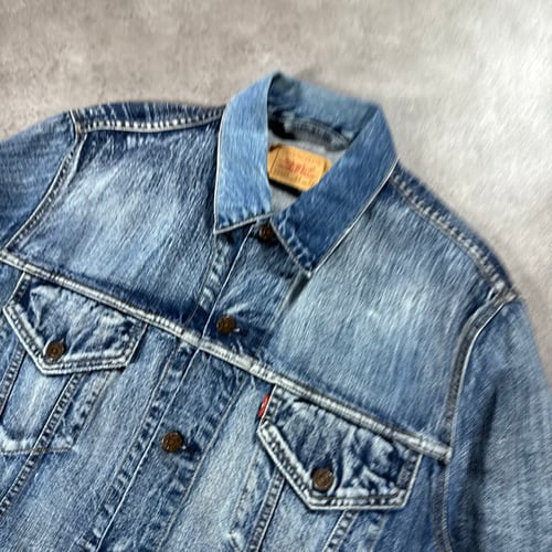 Image of Levi’s Denim Jacket, Size Large