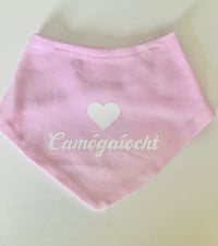 Love Camogie bib 