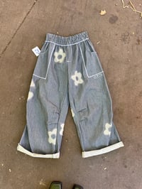 Image 1 of GREY FLEURS PANT